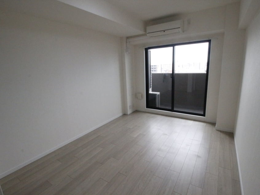 居室 S-RESIDENCE難波Briller