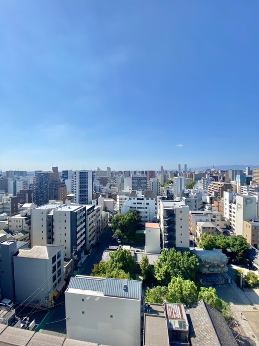 室内からの展望 S-RESIDENCE難波Briller