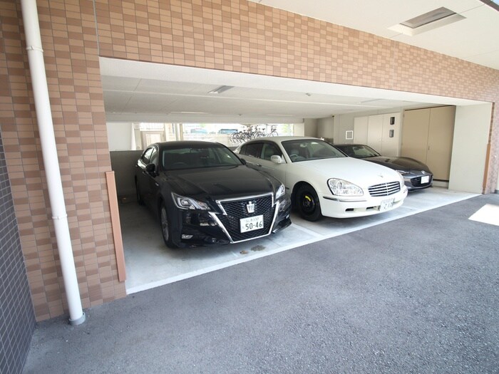 駐車場 ｴｽﾃﾑｺｰﾄ新大阪Ⅷﾚｳﾞｫﾘｽ(607)