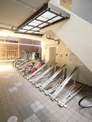 駐輪場 アーベイン吉田