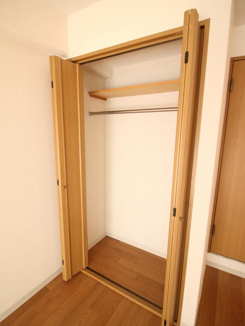 収納 アーベイン吉田