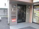 エントランス部分 ジュネス高井田