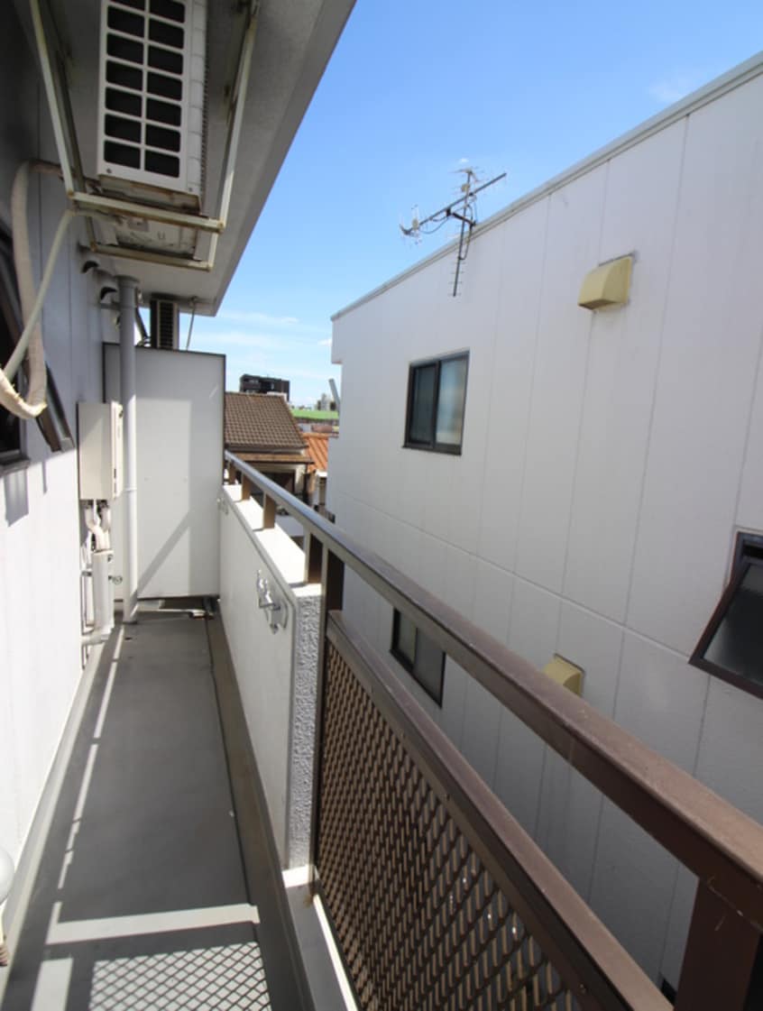 室内からの展望 ミネルバ梅園