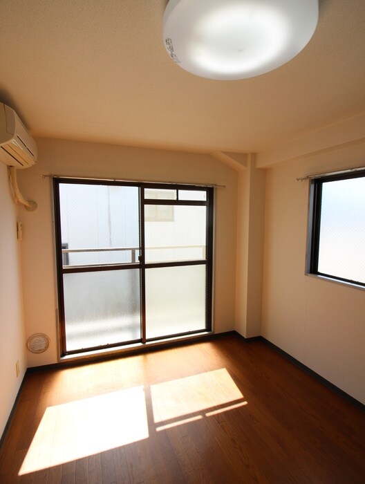 居室 ミネルバ梅園