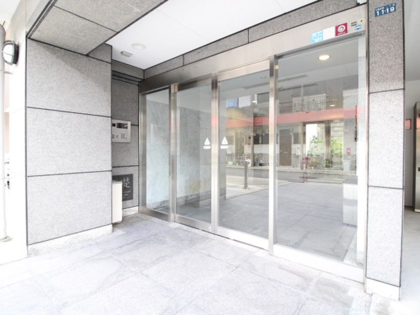 エントランス部分 アクティス・センリ