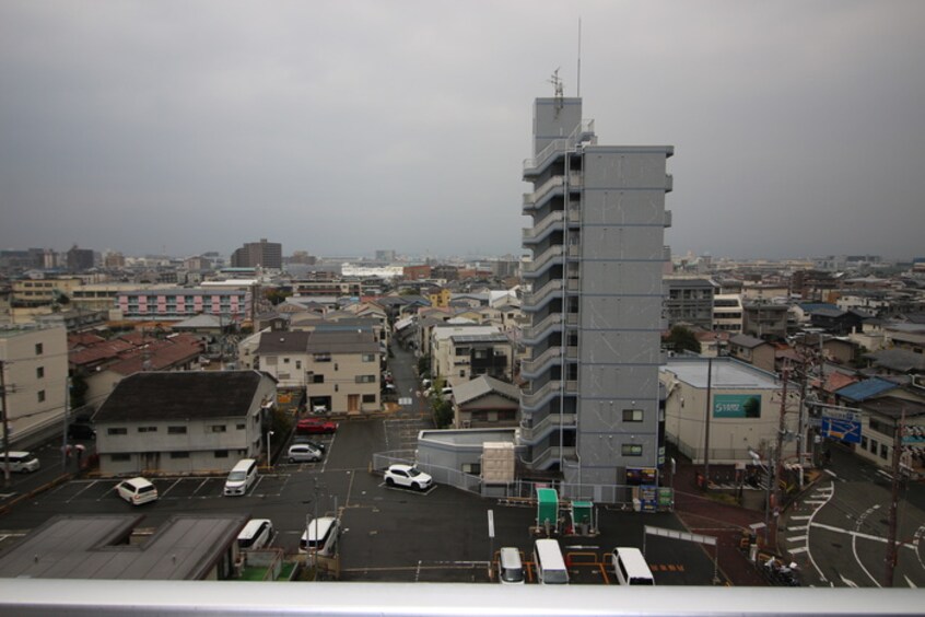 室内からの展望 アクティス・センリ