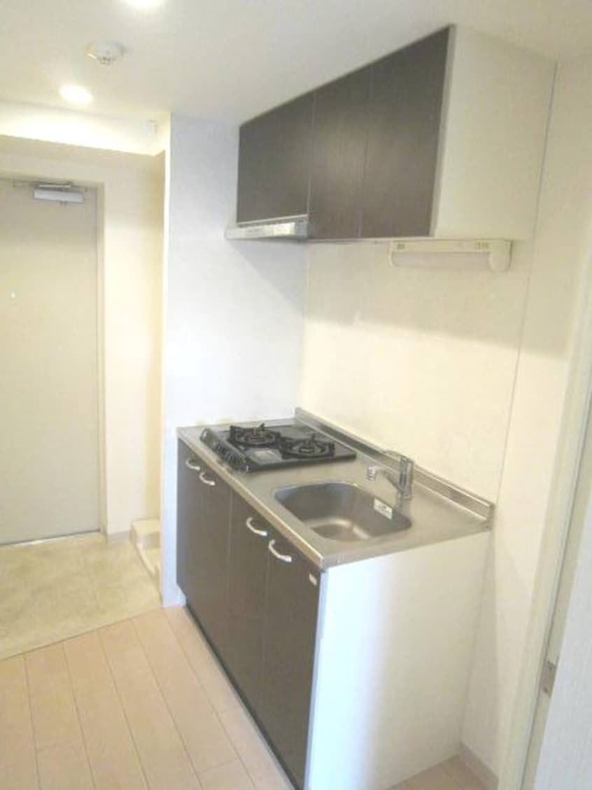 キッチン ｴｽﾃﾑｺｰﾄ新大阪Ⅷﾚｳﾞｫﾘｽ(703)