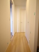 廊下 カーサポポラーレ