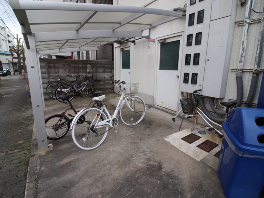 駐輪場 御崎本町ビル