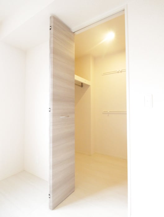 収納 セントコリーヌD棟