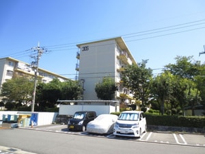 男山第４住宅３０５棟(106)