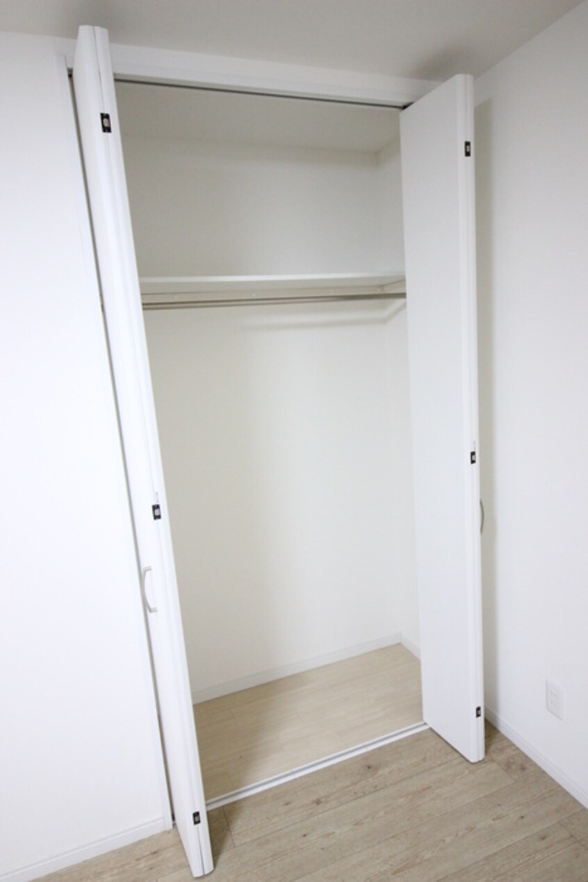 収納 ロイヤルハイツ今市