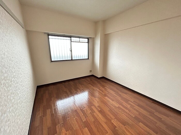 居室 エバ－グリ－ンハイツ