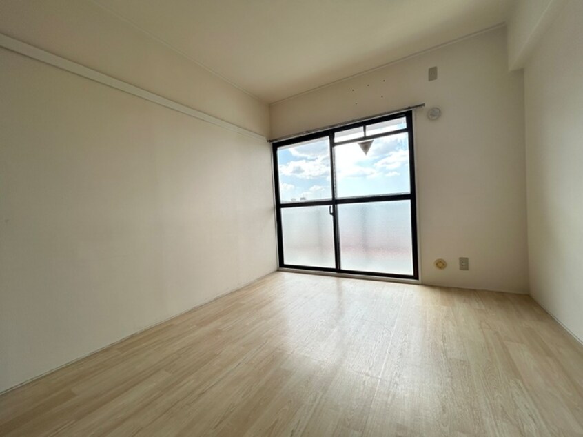 居室 エバ－グリ－ンハイツ