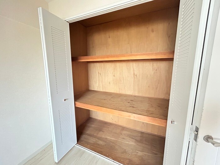 収納 エバ－グリ－ンハイツ