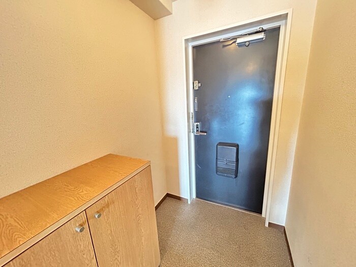 玄関 エバ－グリ－ンハイツ