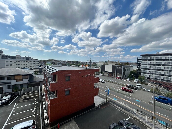室内からの展望 エバ－グリ－ンハイツ