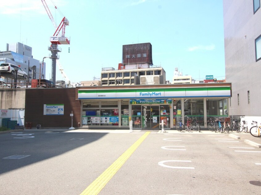 ファミリーマート(コンビニ)まで200m ｱﾄﾞﾊﾞﾝｽ新大阪CityLifeⅡ(503)