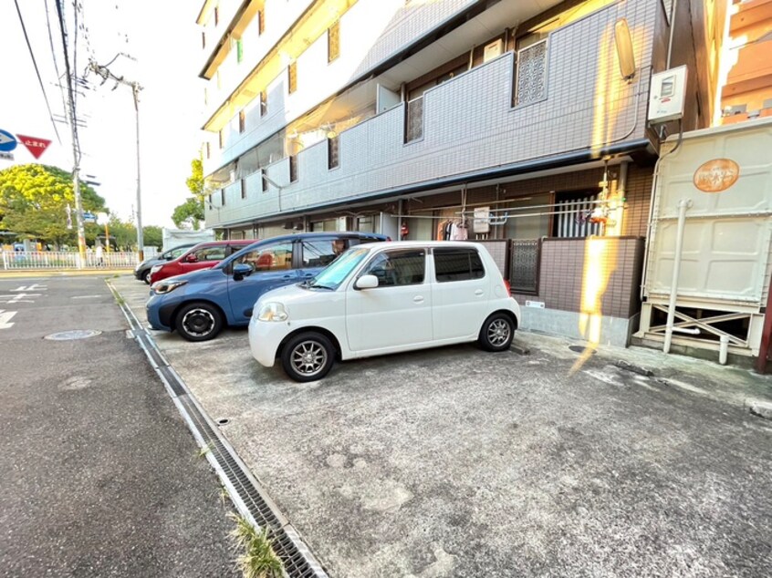 駐車場 サングリーン布施