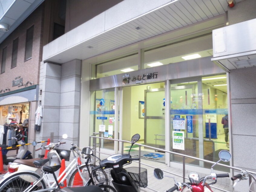 みなと銀行(銀行)まで790m エンゼルサン