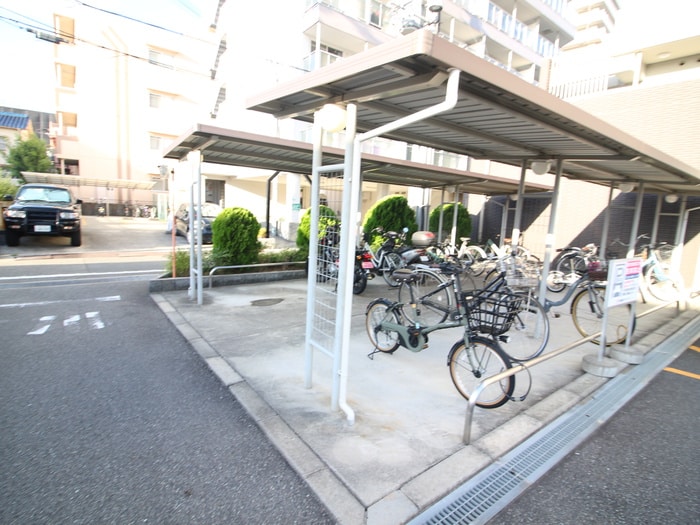 駐輪場 ベクエムハウゼ