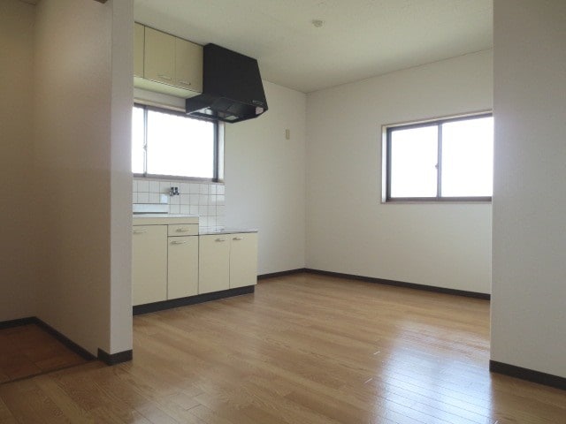 居室 山野ハイツ