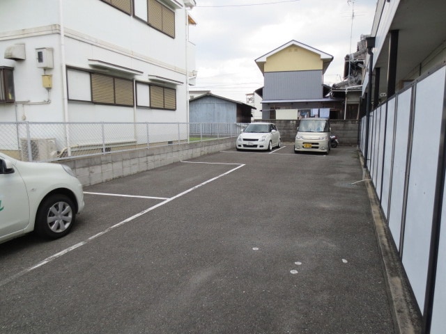 駐車場 山野ハイツ