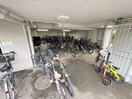 駐輪場 アーバンパーク緑地公園