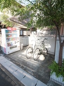 駐輪場 ルネサンス