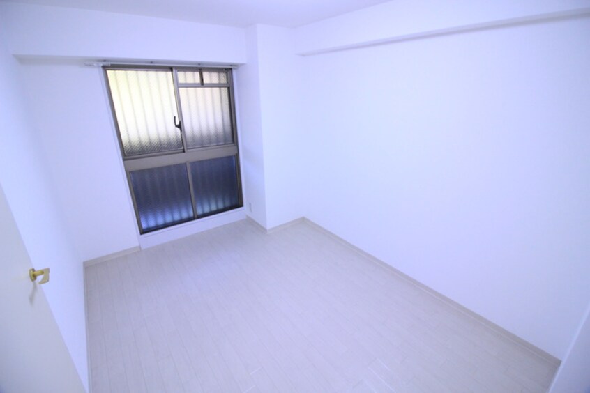 居室 アーバンパーク緑地公園