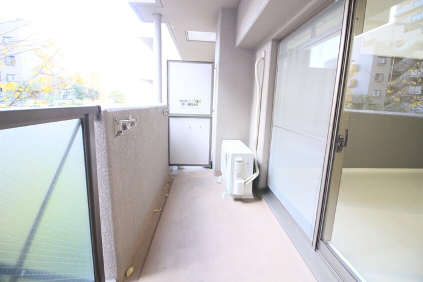 ベランダ・バルコニー アーバンパーク緑地公園