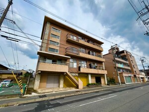 マンション上治