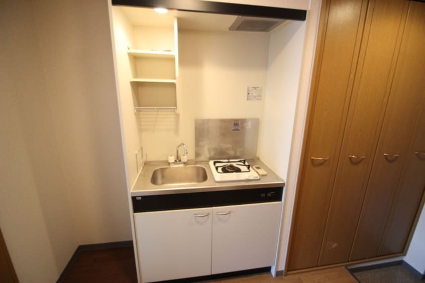 キッチン ブランベ－ジュ桂