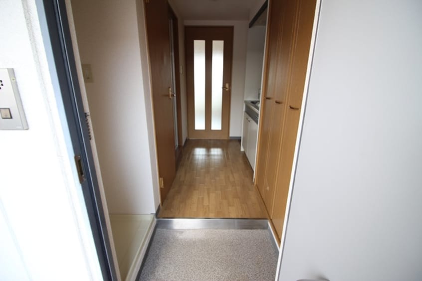 玄関 ブランベ－ジュ桂