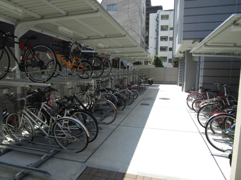 駐輪場 ﾚｼﾞｭｰﾙｱｯｼｭ梅田NEX(808)