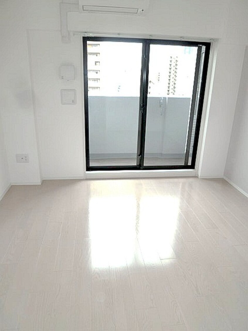 居室 ﾚｼﾞｭｰﾙｱｯｼｭ梅田NEX(808)