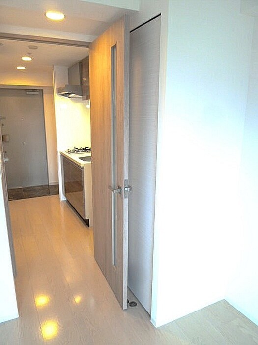 廊下 ﾚｼﾞｭｰﾙｱｯｼｭ梅田NEX(808)