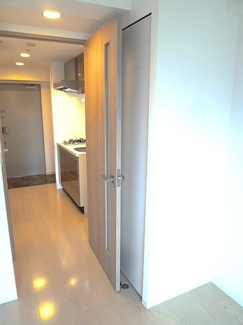 廊下 ﾚｼﾞｭｰﾙｱｯｼｭ梅田NEX(808)