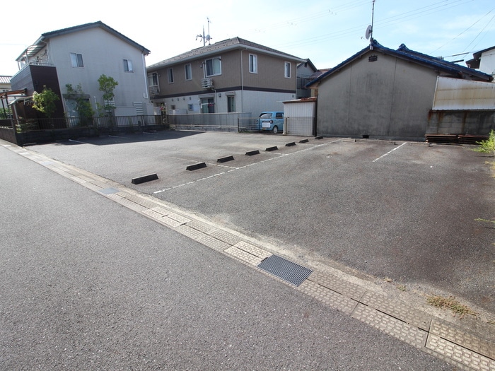 駐車場 セジュ－ルＩＨＡＲＡ