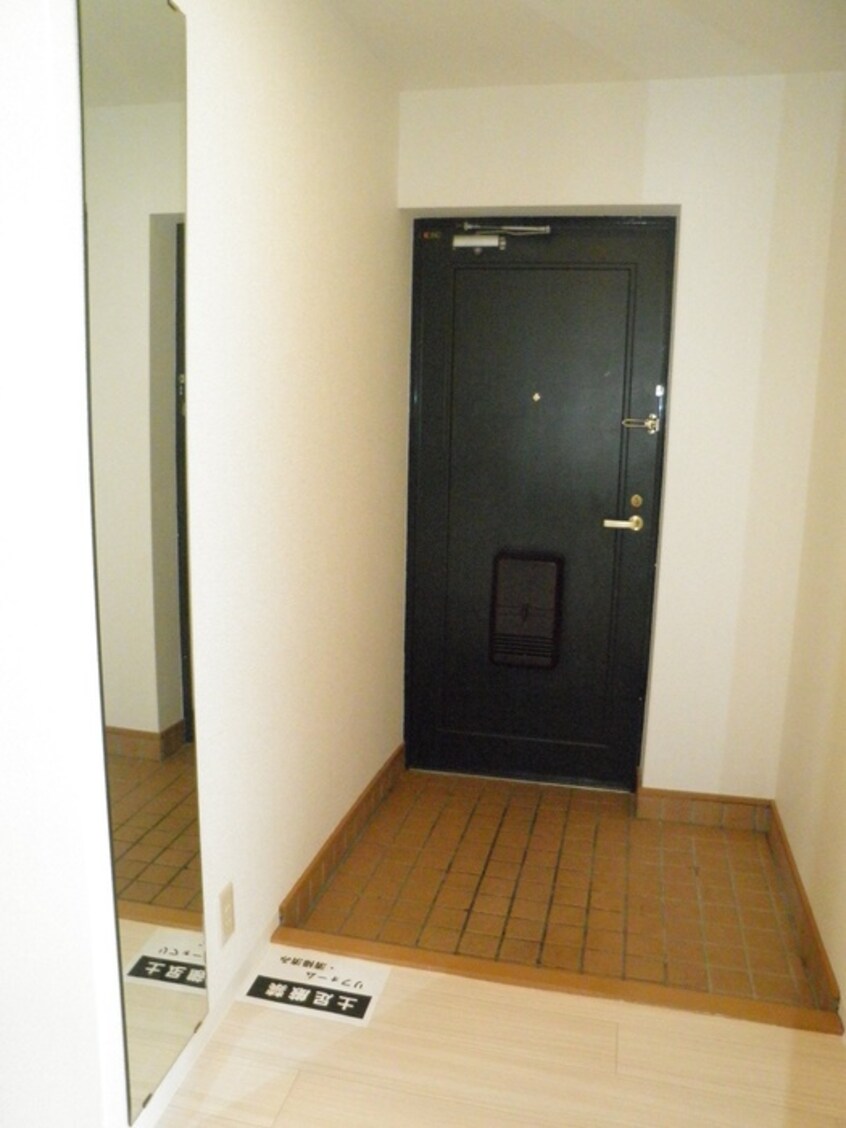 玄関 リブレ刀根山