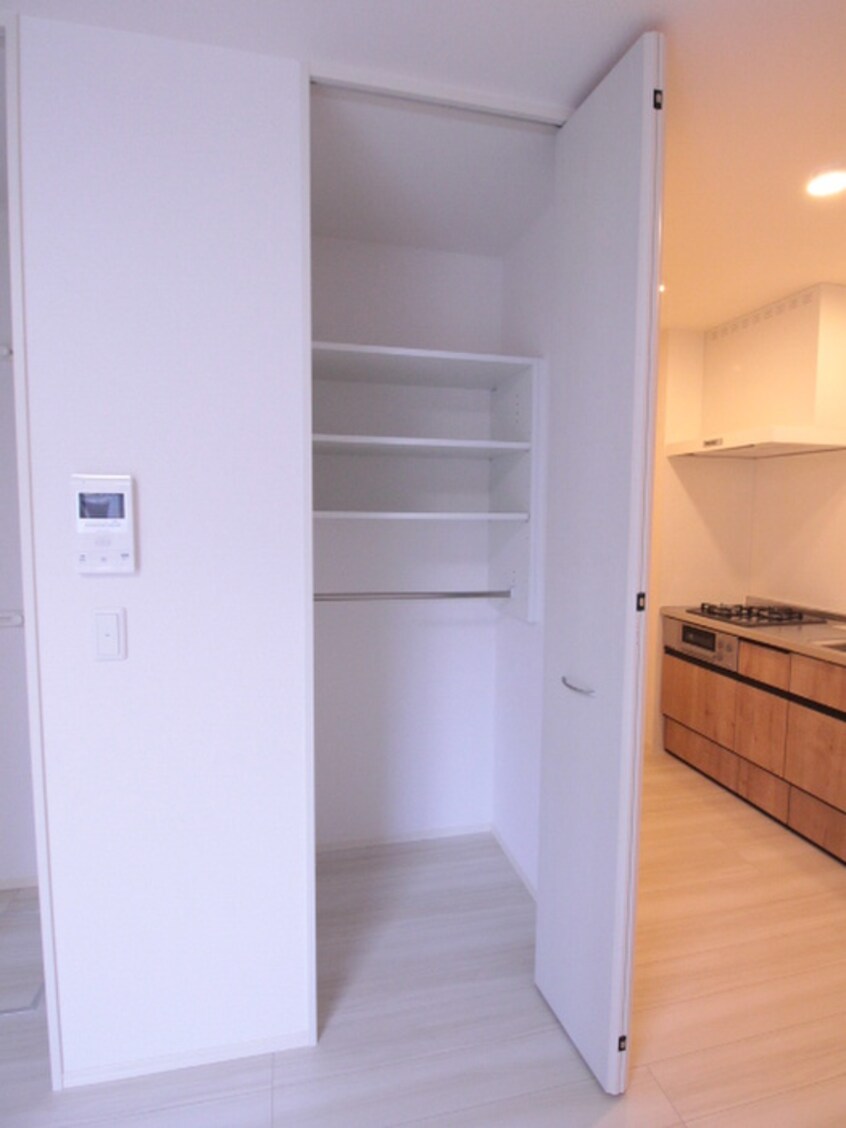 収納 セレナヴィラ小阪Ｗ