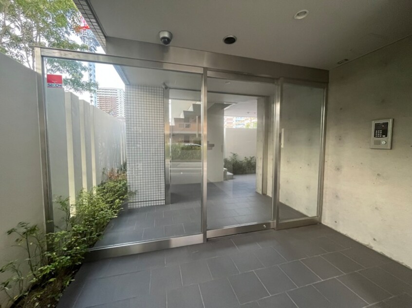 エントランス部分 ｓｕｎｂｒｉｇｈｔ