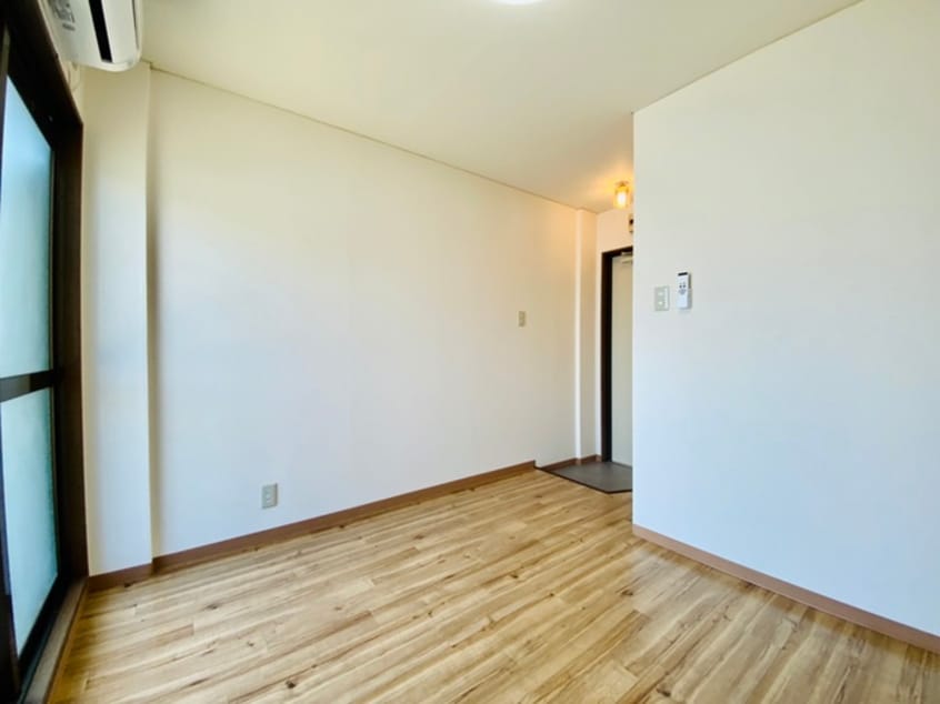 居室 トマトハイツ菱屋西