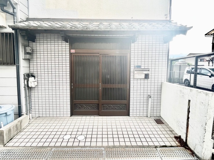 エントランス部分 常見貸家