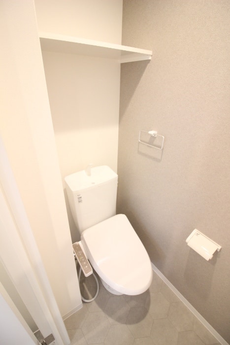 トイレ リアコート豊中岡町Ⅱ