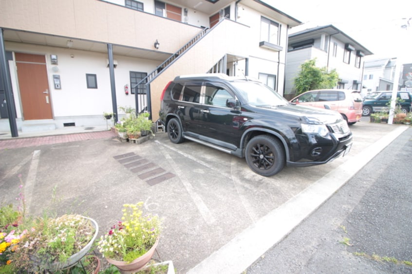 駐車場 ロイヤルＫ－３