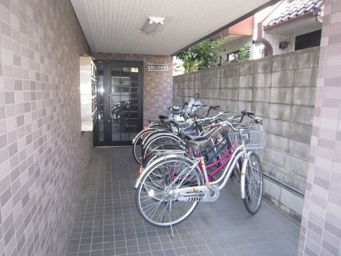 駐輪場 ヒカリハイツ
