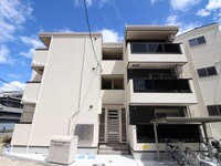 メゾンクレアール