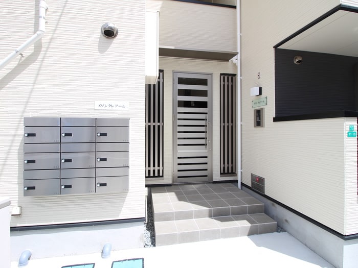 エントランス部分 メゾンクレアール