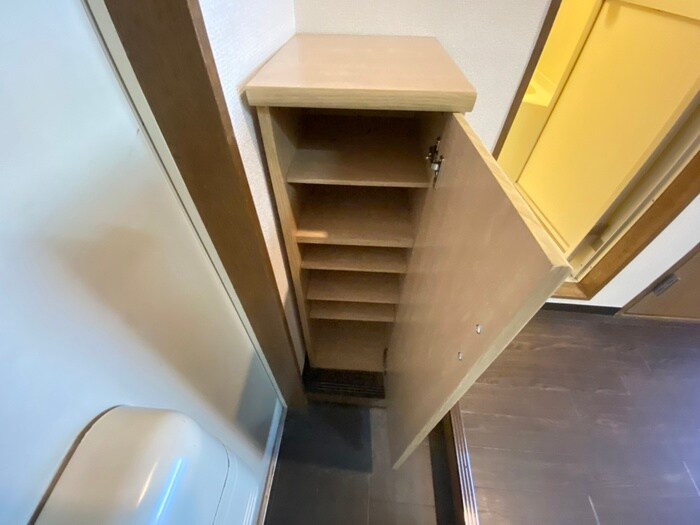 靴箱 グリ－ンヒル伊勢田